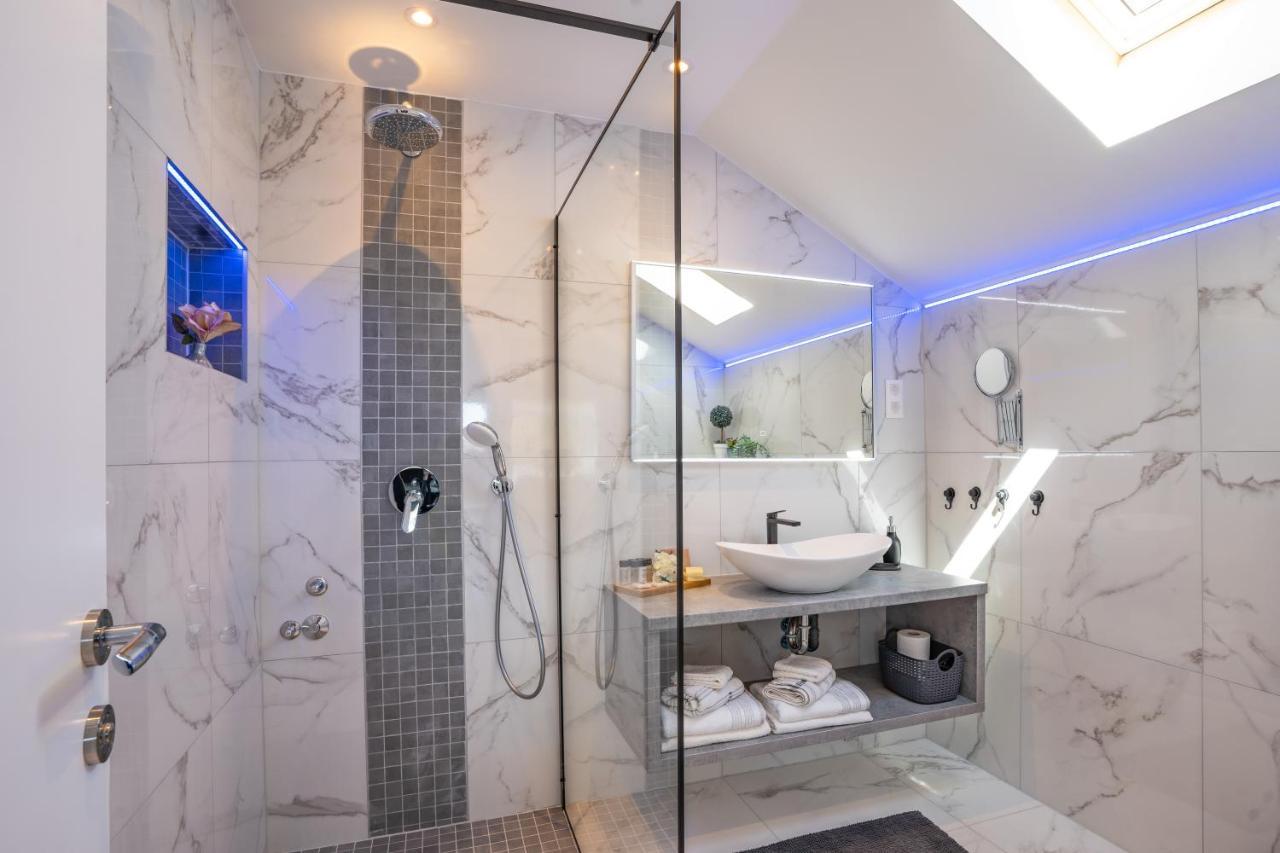 Deluxe Apartments Franjkovic Селиште-Дрежничко Экстерьер фото