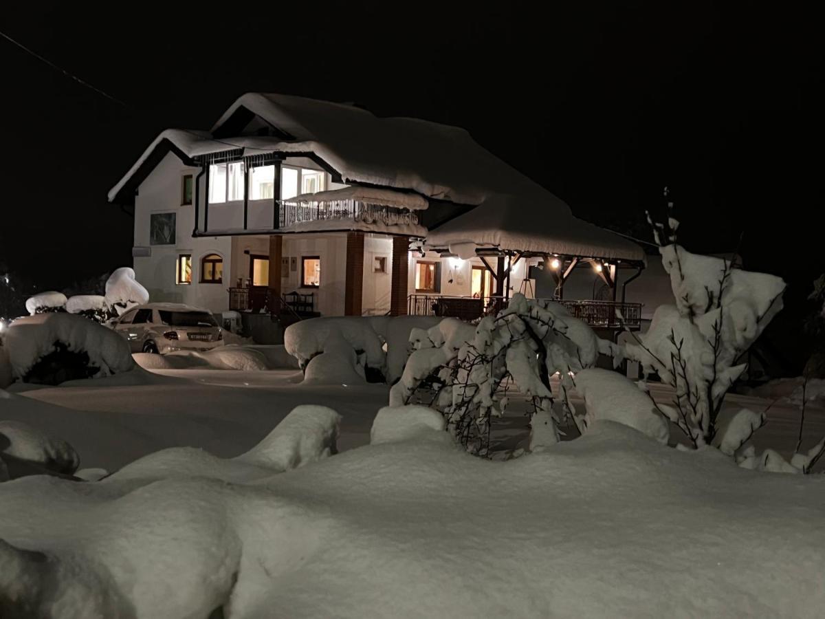Deluxe Apartments Franjkovic Селиште-Дрежничко Экстерьер фото